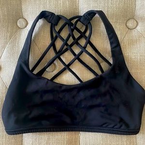 Lulu lemon sports bra